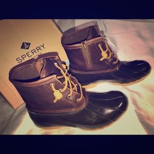 The versatile Sperry women's Saltwater Duck Boots